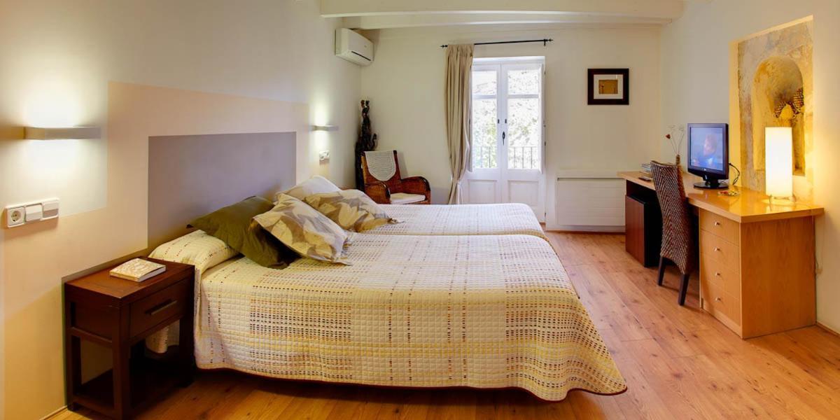 Hotel La Freixera Solsona Kültér fotó