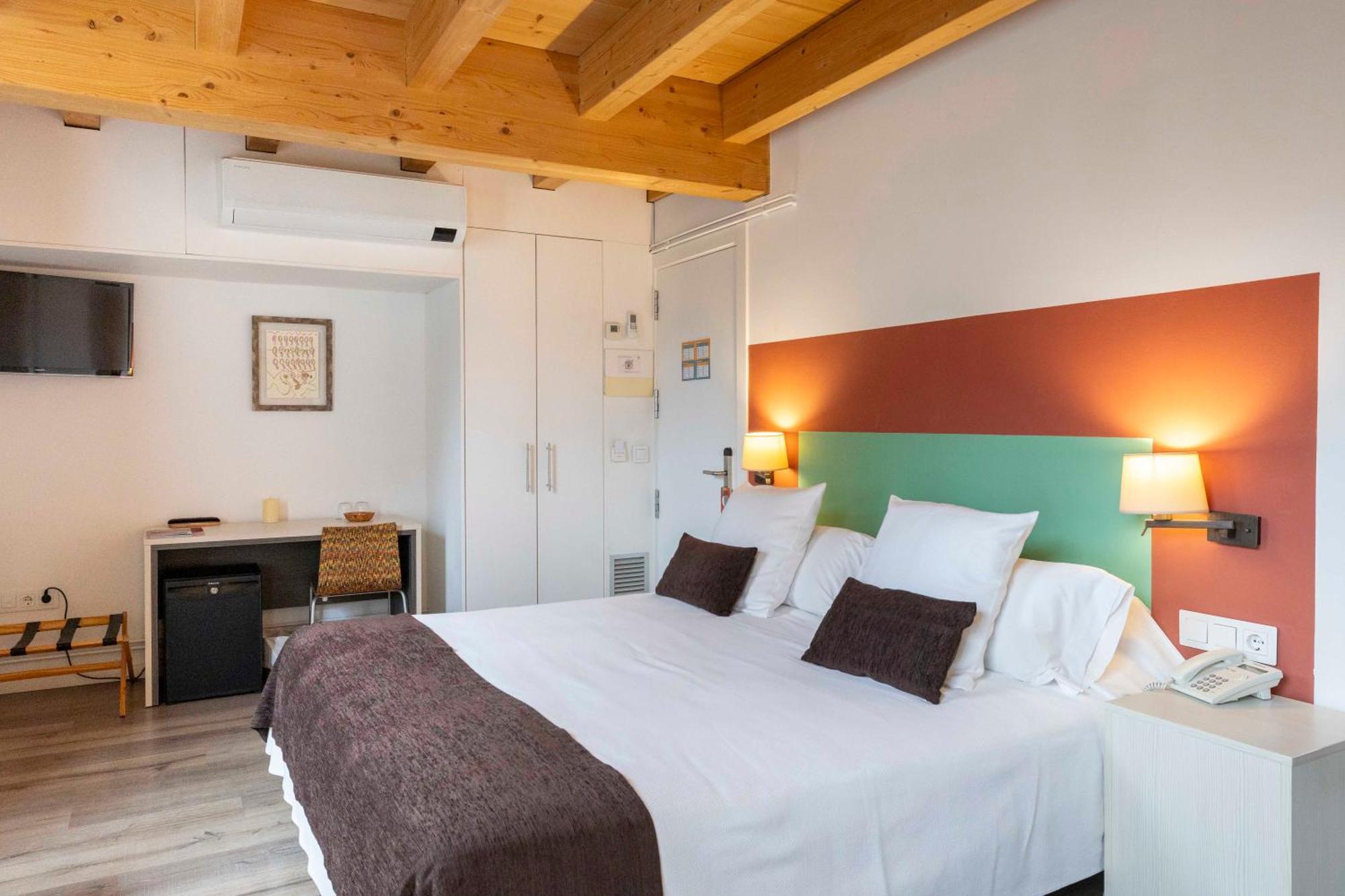 Hotel La Freixera Solsona Kültér fotó