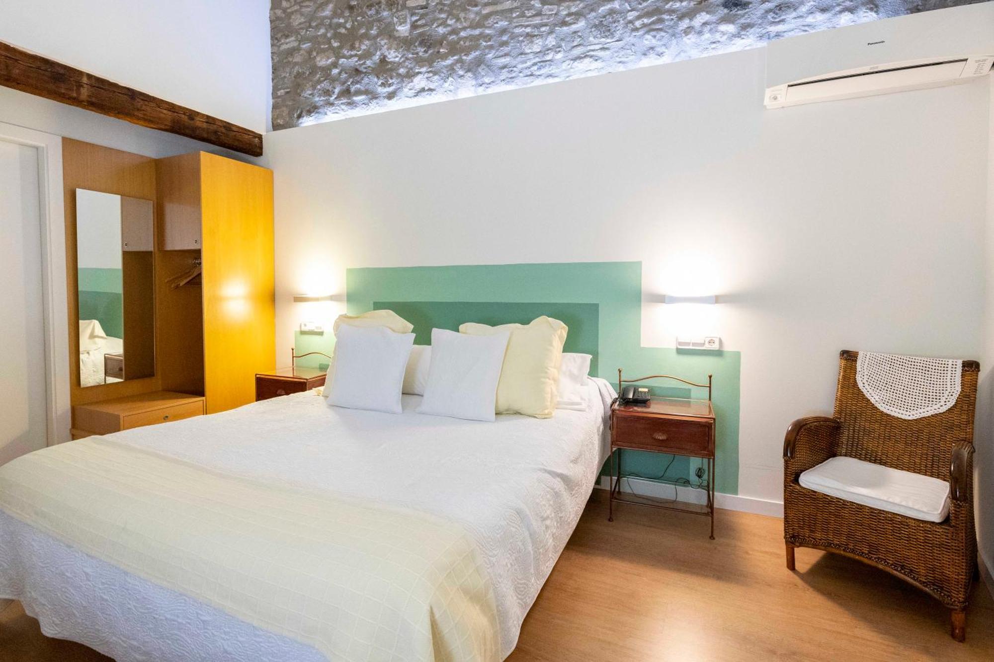 Hotel La Freixera Solsona Kültér fotó
