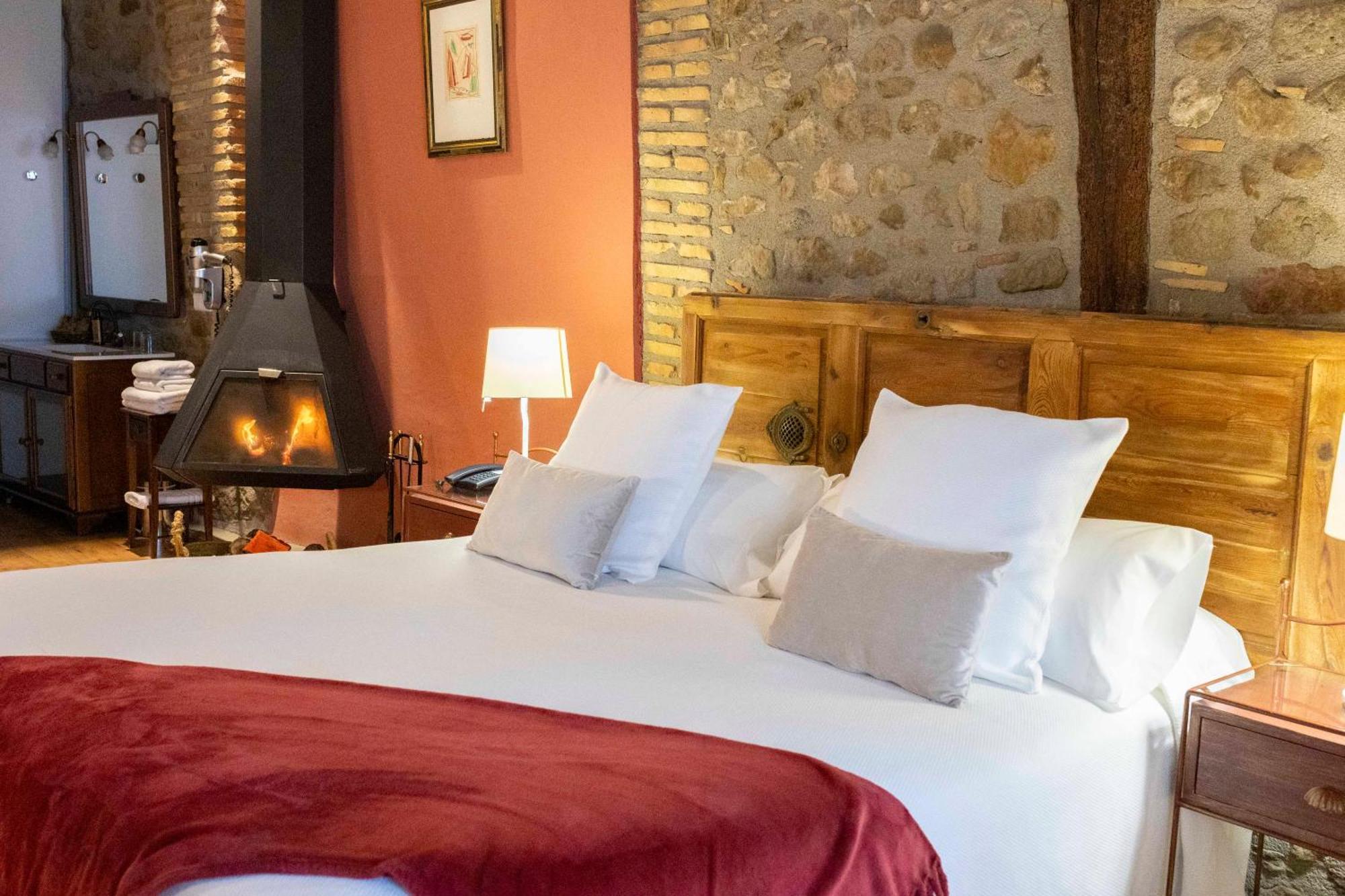 Hotel La Freixera Solsona Kültér fotó
